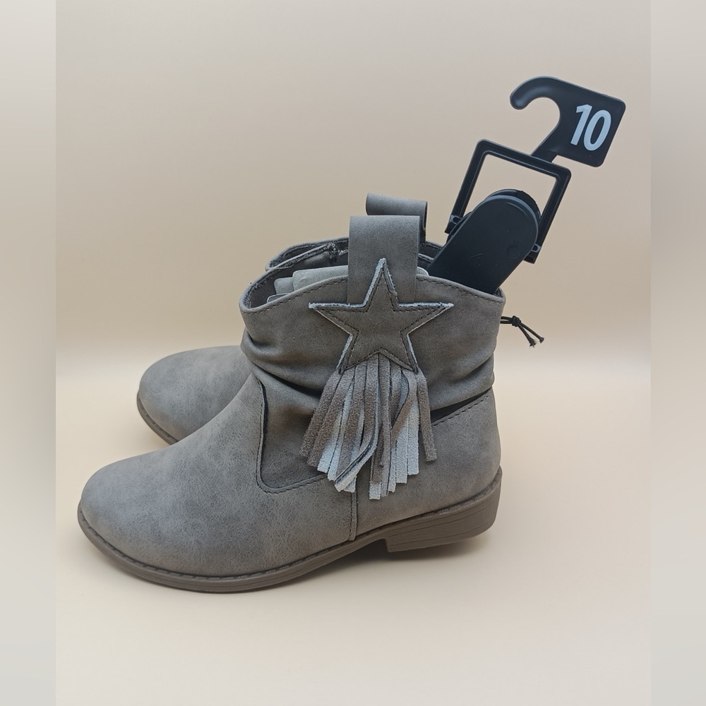 Gray Kids Boots with Star Tassel